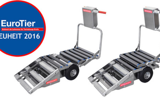The new product Porky's Pick Up XL will be presented for the first time at EuroTier 2016 in Hannover. The unique feature of this Pick Up is the modified Layout, to transport sows up to 300 Kg. For this requirement the user can expand the device during loading, to collect also heavy and large sows completely with this cart.