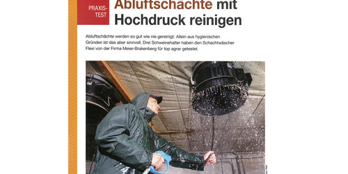 Der Schachtwäscher Flexi wird in den Abluftkamin von unten eingeführt, am Ventilator vorbei geführt - anschließend startet man den Profi-Hochdruckreiniger. Mindestens 1.200 l/h Wasserleistung wird zum effektiven Betrieb benötigt. Lesen Sie auch gern den Praxisbericht dazu!