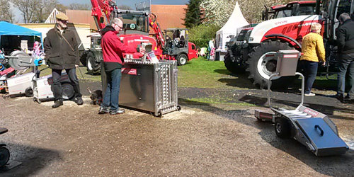 Unser Vertriebspartner für Hochdrucktechnik und Tierwaagen, die Firma Werner Kamper stellte auf den 4ten Artländer Wild- und Fischtagen die Meier-Brakenberg Profi-Hochdruckreiniger und auch das neue Porky's Pick Up aus.