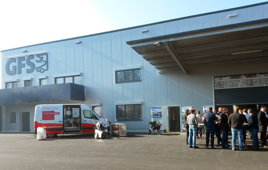 Die GfS Genossenschaft in Ascheberg zählt schon seit einigen Jahren als starker und verlässlicher Vertriebspartner von Meier-Brakenberg Produkten. Hier die Einweihung des neuen Zentrallagers in Ascheberg.